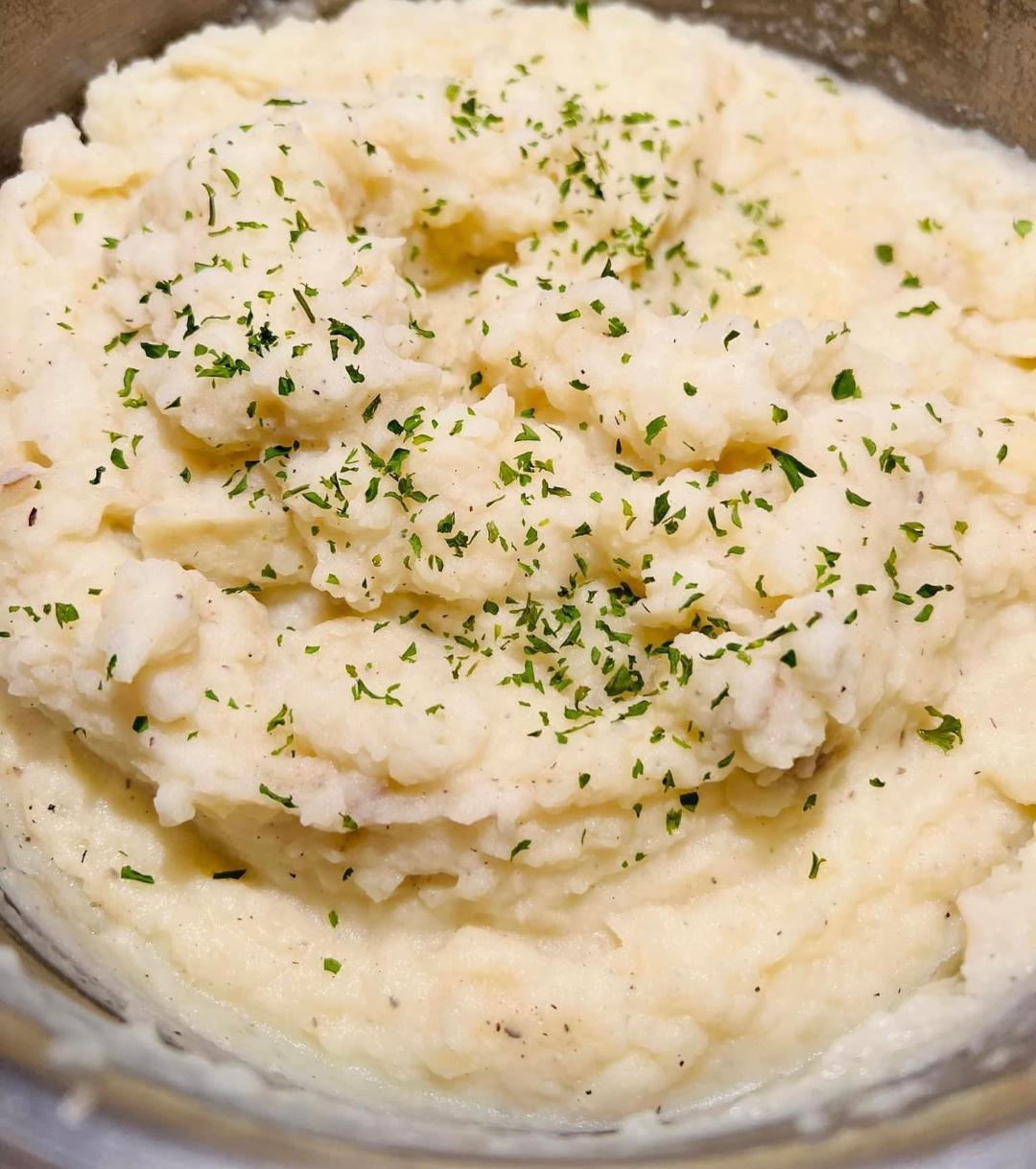 Meatloaf Monday’s with 2 sides